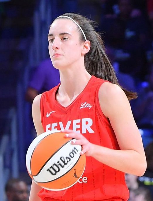 ScullySports's tweet photo. Caitlin Clark now holds the record for the most assists in a single season in Indiana Fever history! Her vision and playmaking skills are unmatched. This lioness is leading the way and making history! 🏀🔥

#IndianaFever #CaitlinClark #WNBA  #RecordBreaker #AssistsLeader #Lioness #Basketball #HistoryMaker