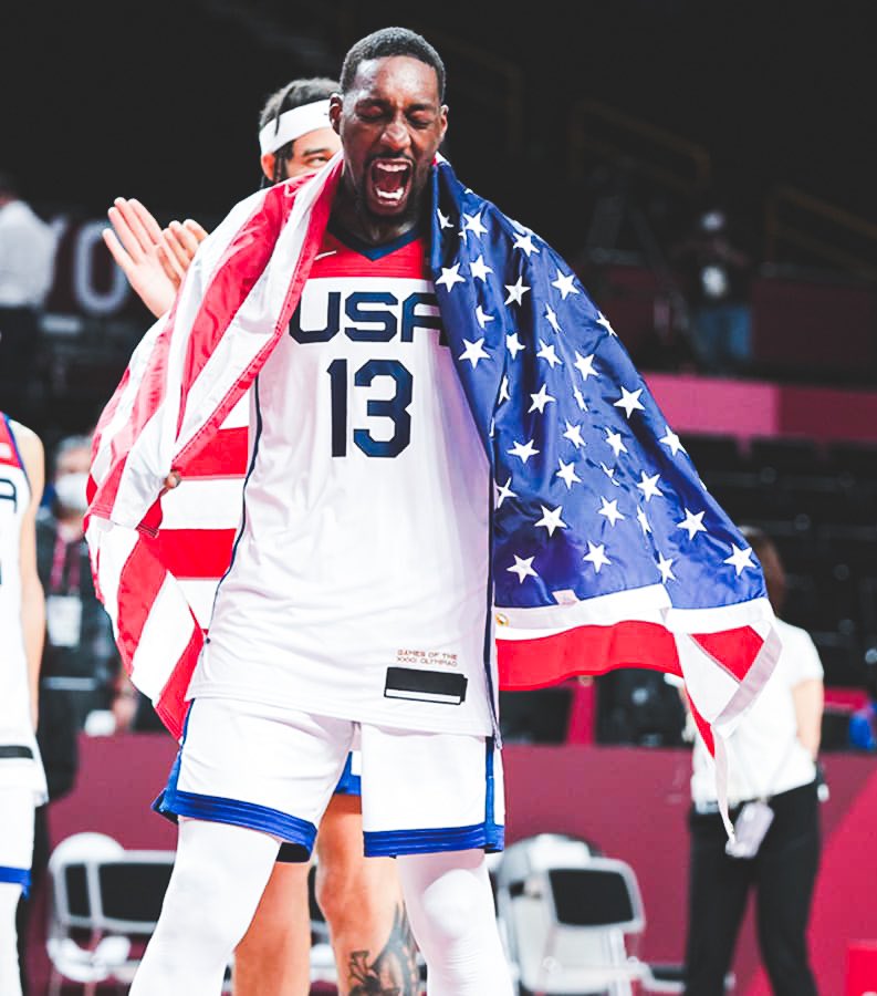 Bam Adebayo In G1:

🔻19 MIN (5th most, most of C)
🔻17 PTS (2nd most, behind Curry)
🔻8 REB (tied most with Embiid)
🔻3 AST (tied most with Tyrese+Embiid)
🔻6-9 FG (67%)
🔻3-5 3P (60%)
🔻2-2 FT (100%)
 Can we start a conversation??