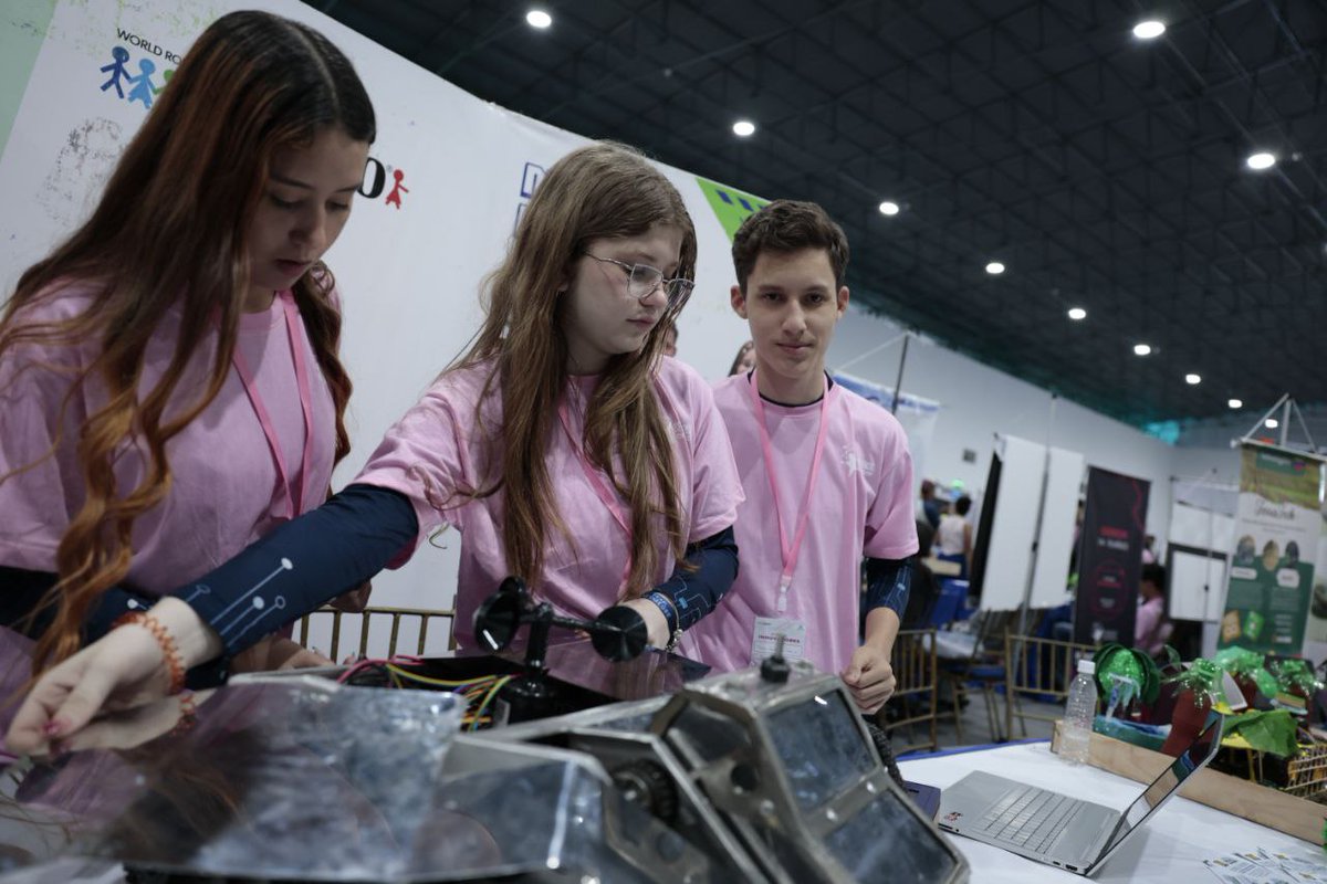 Ministerio del P. P para Ciencia y Tecnología tweet media