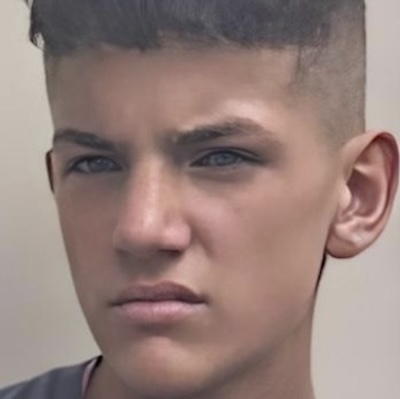 desaparecidaorg's tweet photo. #URGENTE NIÑO DESAPARECIDO
BÚSQUEDA EN TIEMPO REAL #CABA
🆘PEDIMOS MÁXIMA DIFUSIÓN���
Dylan Alexis Gutiérrez tiene 15 años, desapareció el 16/7 en la ciudad de Buenos Aires. Se hizo denuncia. Por favor difundir, y si lo ven avisar #Urgente a la policía local, o al☎️911 https://t.co/qdYF62kWyP