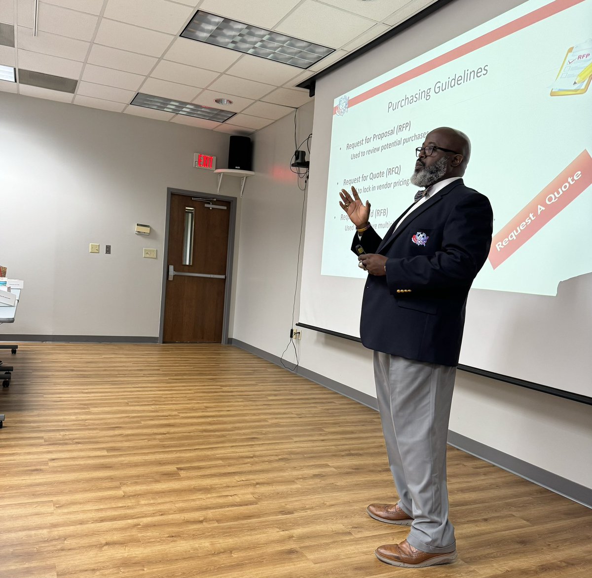 Always a pleasure to teach LTC 502: Strategies for Organization Management to New Principals and Athletic Directors at the SCHSL with <a href="/ccave57/">Dr. Carlos Vergil Cave, CMAA, RIAA, CIC</a>.  We had a very refreshed and engaging group! #professionaldevelopment