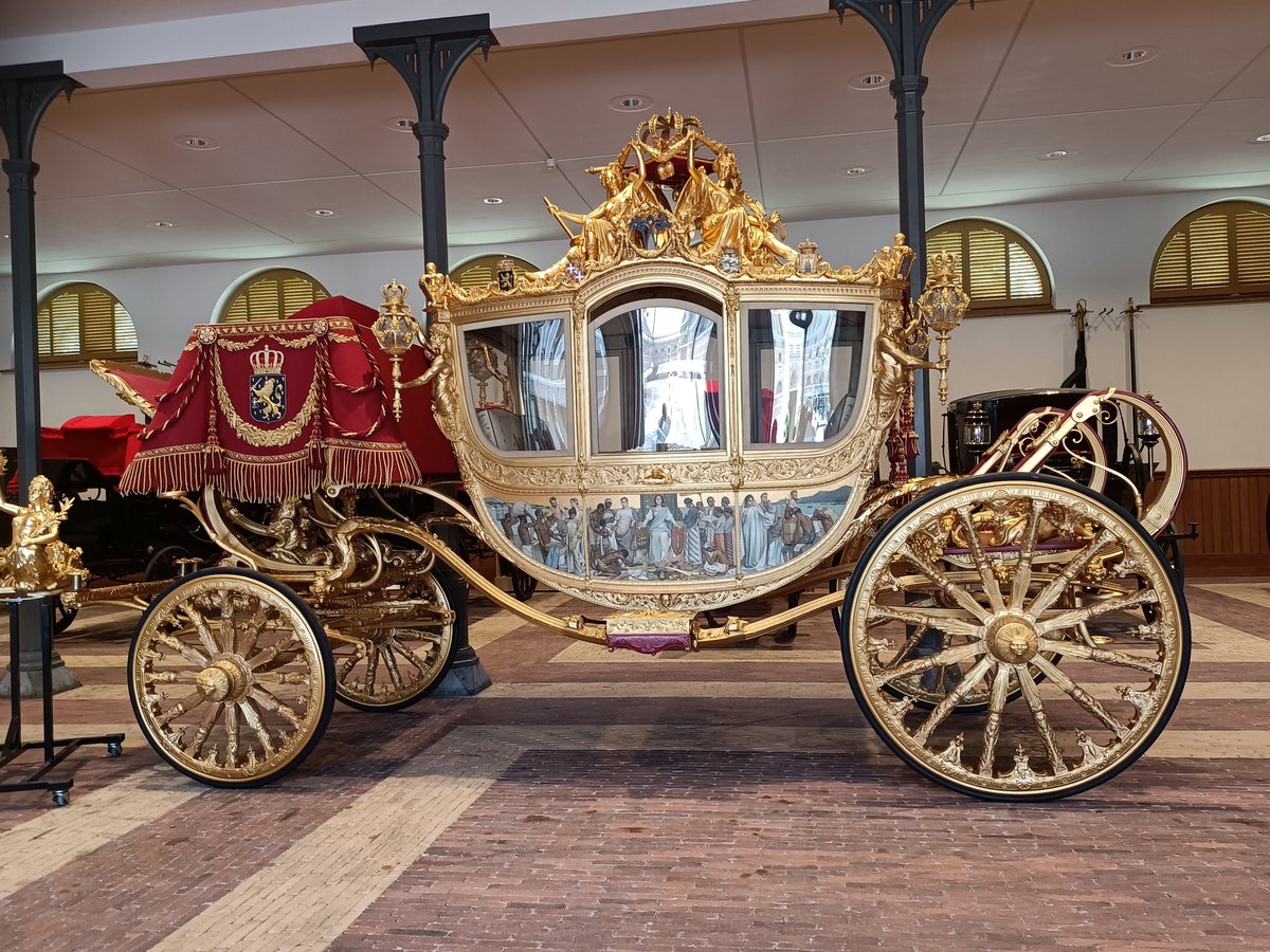 ruud van casteren tweet media