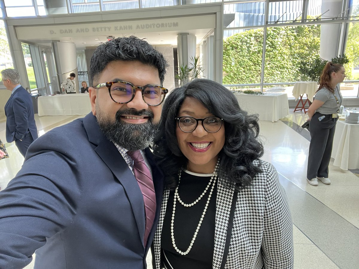 ledje's tweet photo. So incredibly thrilled for Dr. @KMirza to be named the Godfrey Dorr Stobbe Professor of Pathology Education! We are so fortunate that you are here, impacting learners, patients &
colleagues alike. Warmest congratulations! @UMichMedSchool @UMichPath @umichmedicine https://t.co/PdeosUtxrB