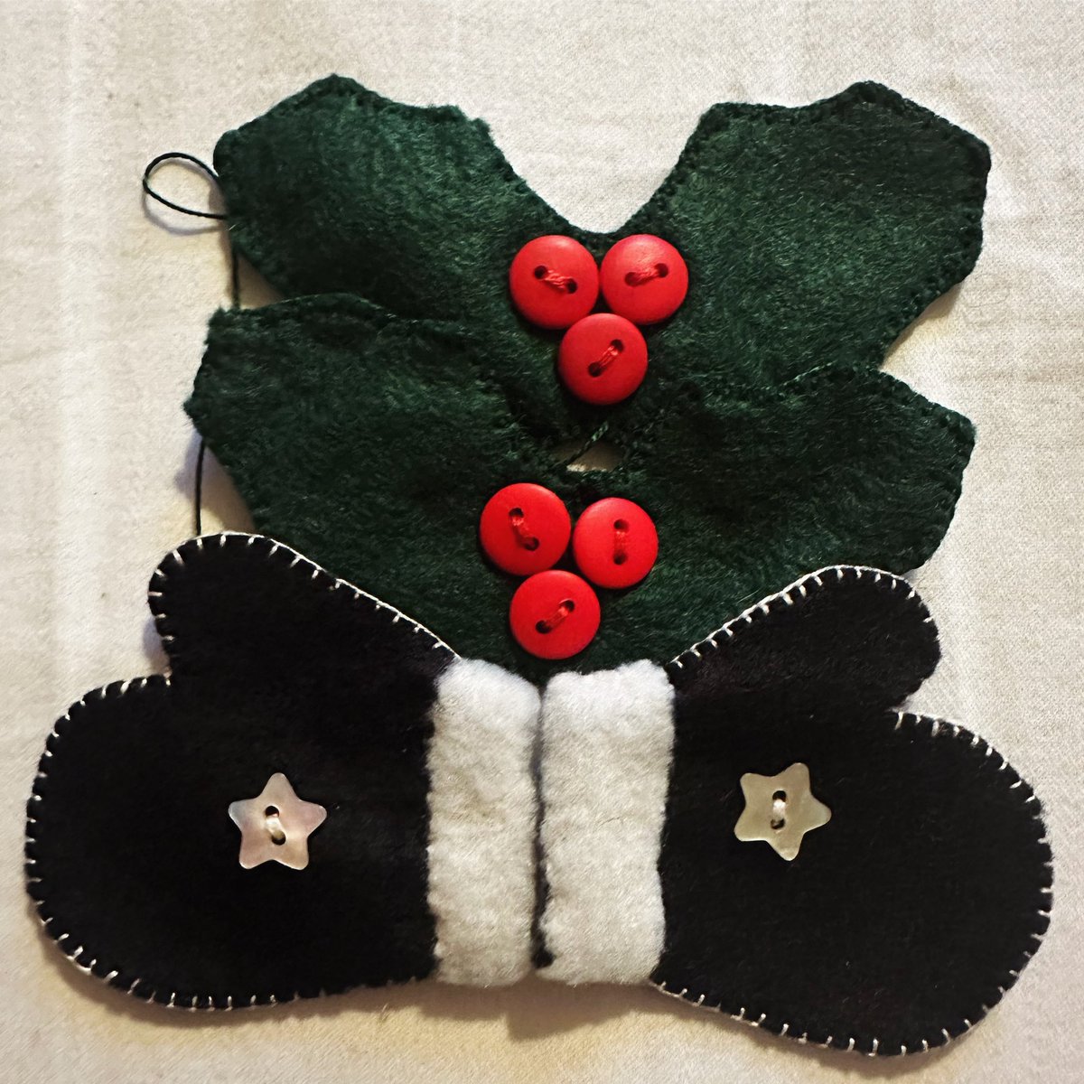 deargem's tweet image. Today’s reason to smile………finishing these little cuties off for Santa’s washing line as well as Christmas gonks #HandmadeWithLove #Gonks #WashingLine #Santa #LittleStitchesOfLove xxx