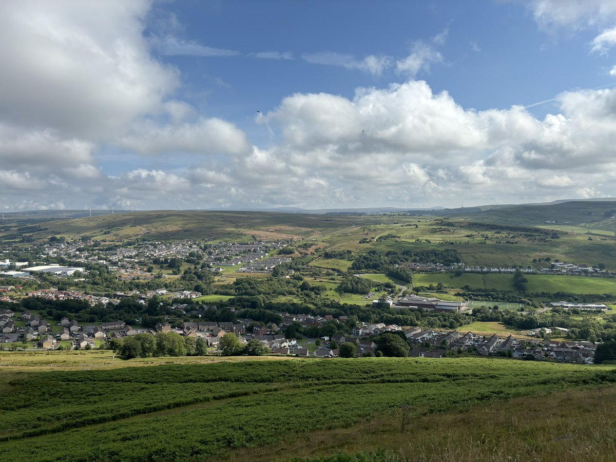 Miss Barnett tweet media