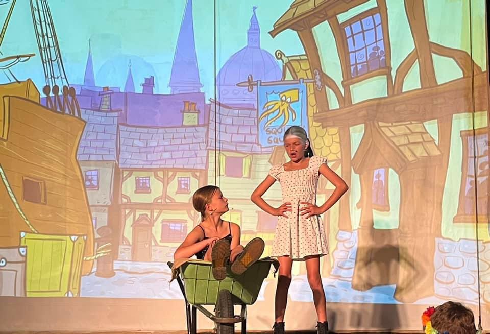 EastWhitbyPA's tweet photo. Absolutely fab  Year 6 performance tonight. So proud of these young talented people who are ready for their next step. Well done to Miss Kidd and Mrs Reid and all the children. It was amazing to see you all so  full of confidence. 
#EastWhitbyYear6 #EastWhitbyPersonalDevelopment https://t.co/HzpJ9TEWh1