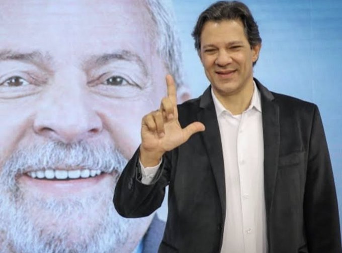 Faz o L e deixe o seu muito obrigado a esses dois heróis que estão salvando o Brasil ... 👇