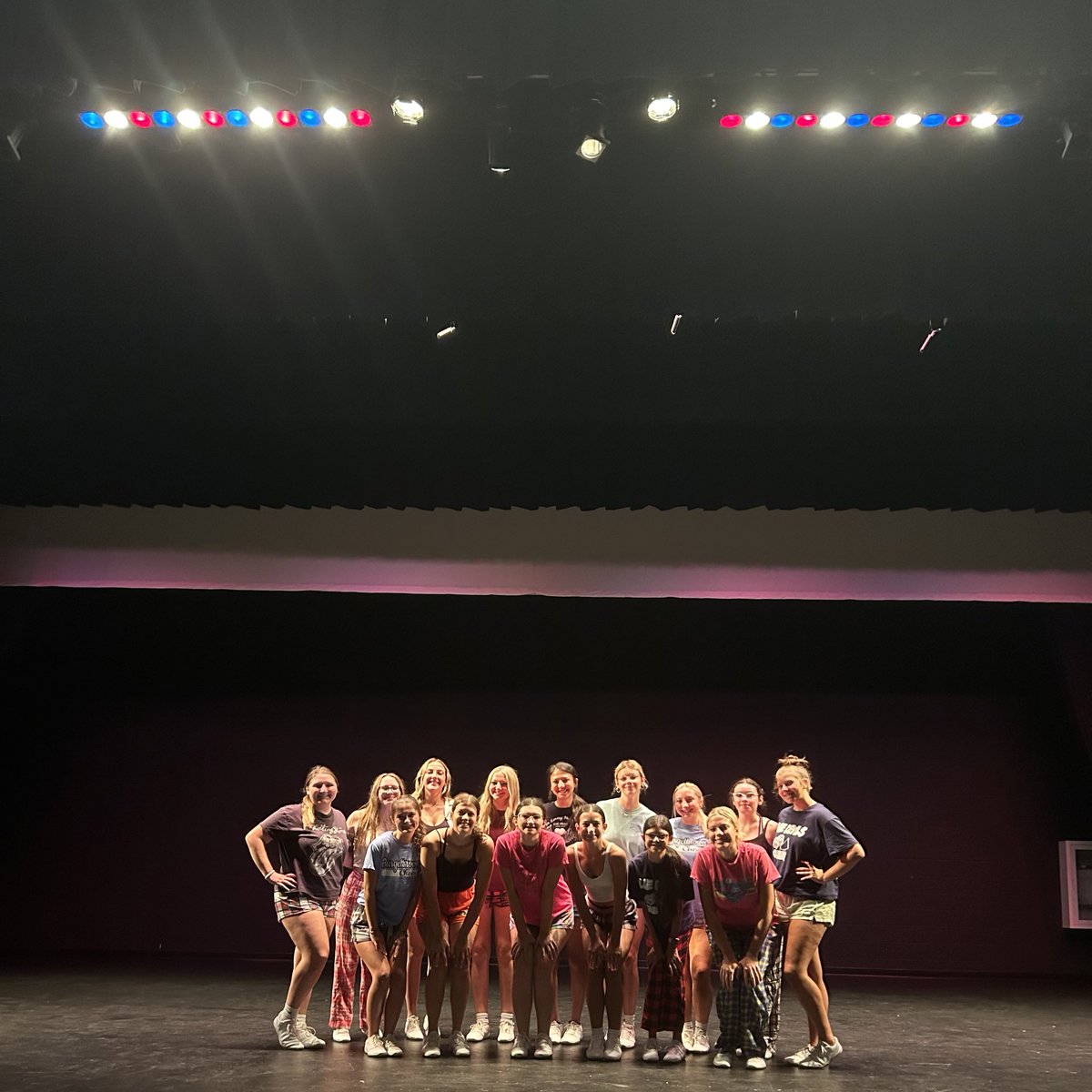 Elite Cheerleading tweet media