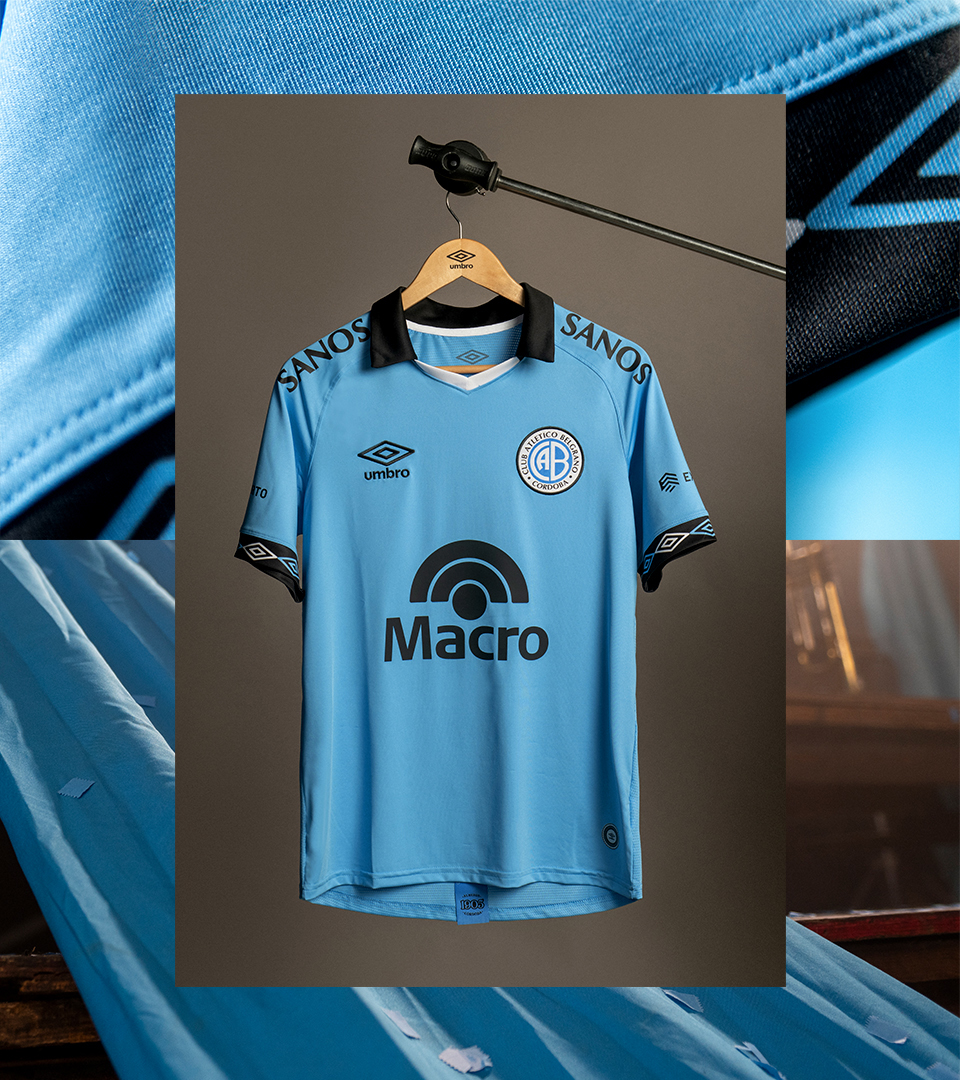 Belgrano's tweet photo. 👕🏴‍ ☠️ Presentamos las nuevas camisetas oficiales @UmbroArgentina del Club Atlético #Belgrano.

🙌 Disponibles en @RepDeAlberdi, https://t.co/479kgeoMrZ y, a partir de mañana, en https://t.co/NbbD5uhZQE y las principales casas de deporte. 😍

#UmbroXBelgrano #UnCompromisoConLosHinchas