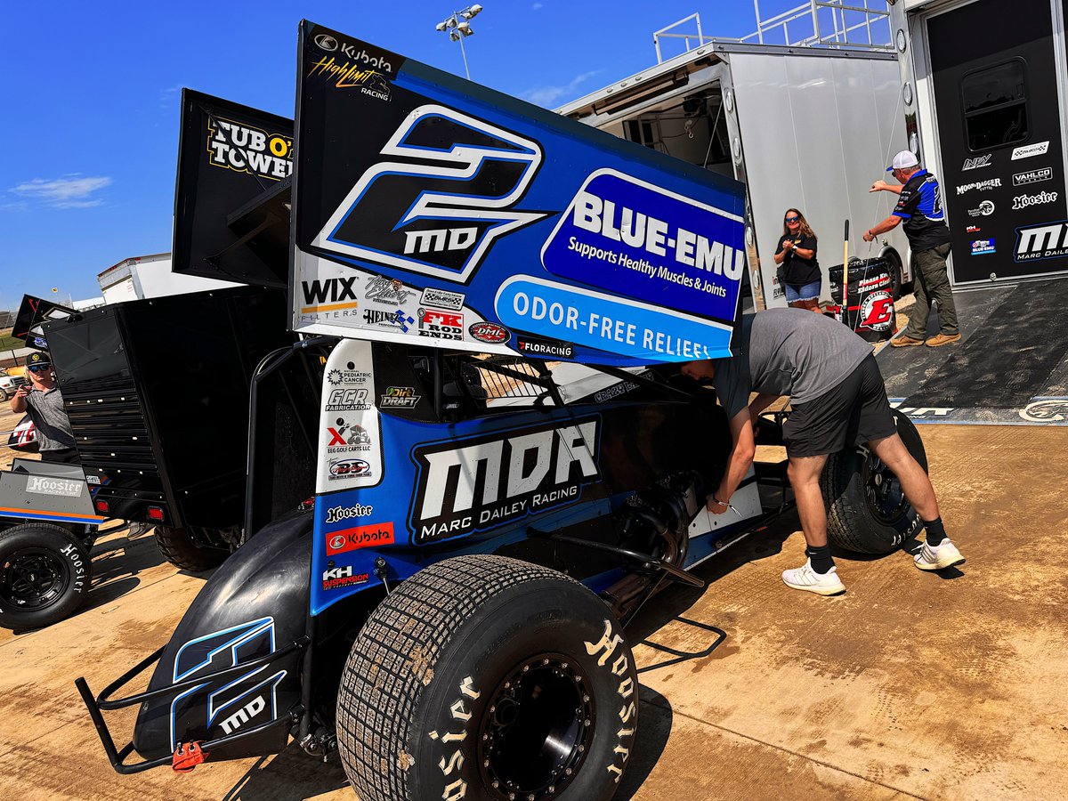 HighLimitRacing's tweet photo. Michigan’s @DarinNaida7n has received a great opportunity to wheel @MarcDailey’s #2MD with @IndyRaceParts on the wrenches this week.
It’s his @EldoraSpeedway debut tonight in the Double Down Duel$!
📺 https://t.co/7835I72Bst (𝟲:𝟭𝟱𝗘𝗧) https://t.co/upALij0Sjb