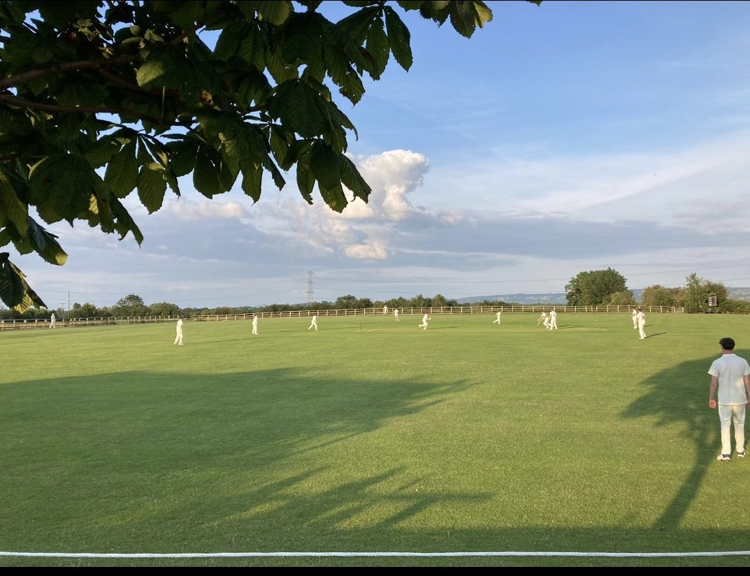 Thank you for the T20 this evening Ashton-Under-Hill CC

Excellent batting from George, Harvey and Chris who all retired on 25. 

Some tidy bowling spells from Andrew, Tony, Rob, Tom, Harvey, Isaac and Jack D who were all very impressive with the ball. 

Eckington win by 40runs.