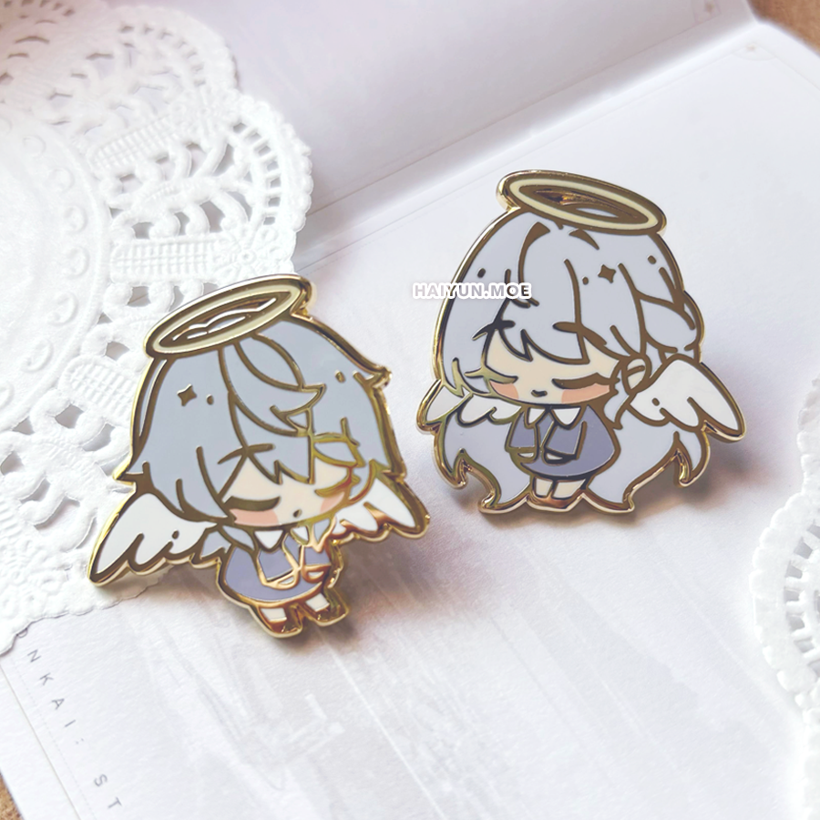 haiyunee's tweet image. online shop is updated with new merch!! keep an eye out for upcoming promo giveaways as well ✨✨

haiyun.moe