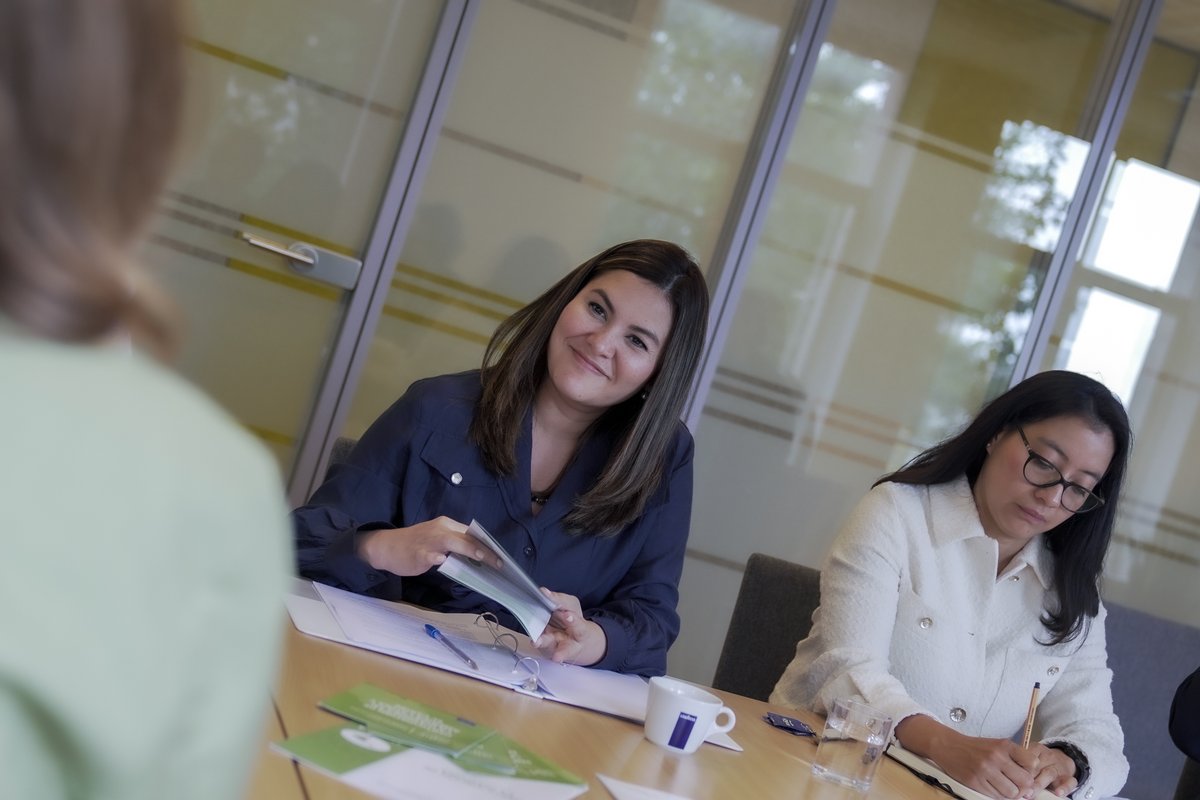 #MisiónOficial 🇸🇻🇧🇪|| Siguiendo con la agenda de trabajo en Europa, me reuní en Bruselas, Bélgica, con el Jefe de Programa de Iniciativas Globales del <a href="/ICMPD/">ICMPD</a>, <a href="/Oleg_Chirita/">Oleg Chirița</a>, con quien intercambiamos puntos de vista sobre temas de interés compartido relacionados a la #DiásporaSV.