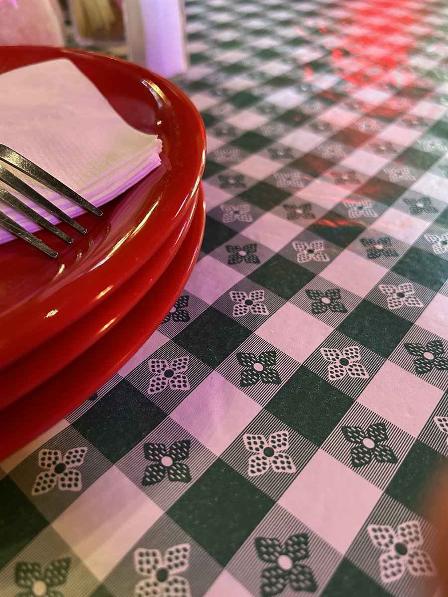 Brad Law tweet media