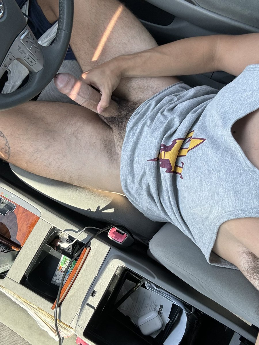 Alphacock tweet media