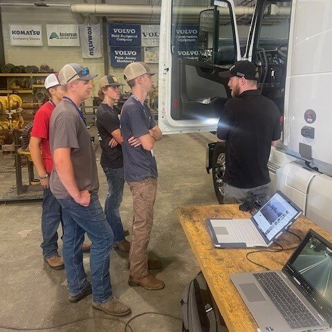 Bergeys Truck Center tweet media