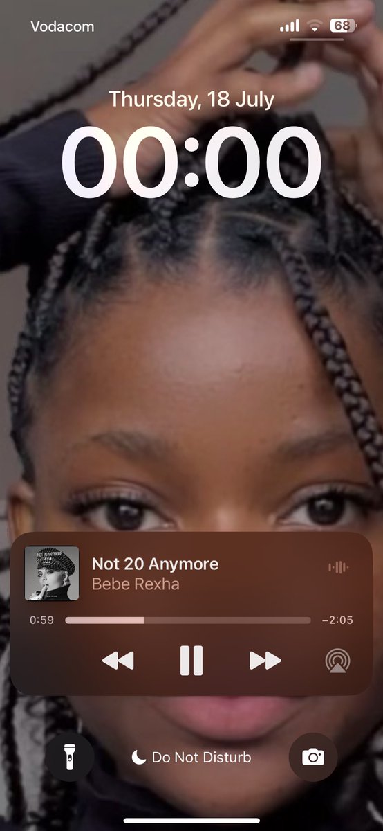 sipheshezie's tweet photo. We’re 21 🎈❤️ https://t.co/LFSHmNHtHV