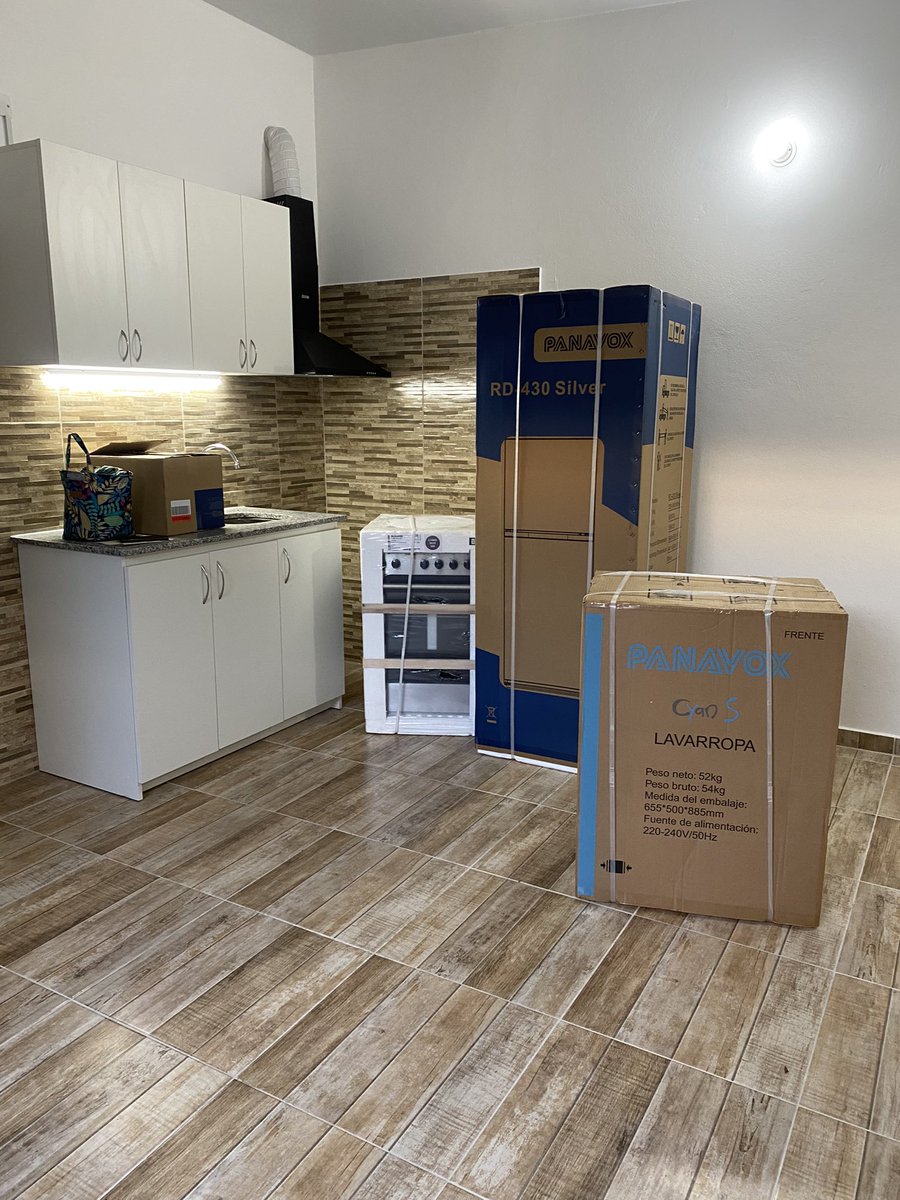 por fin estoy cumpliendo una de mis metas🧑‍🧑‍🧒🏠