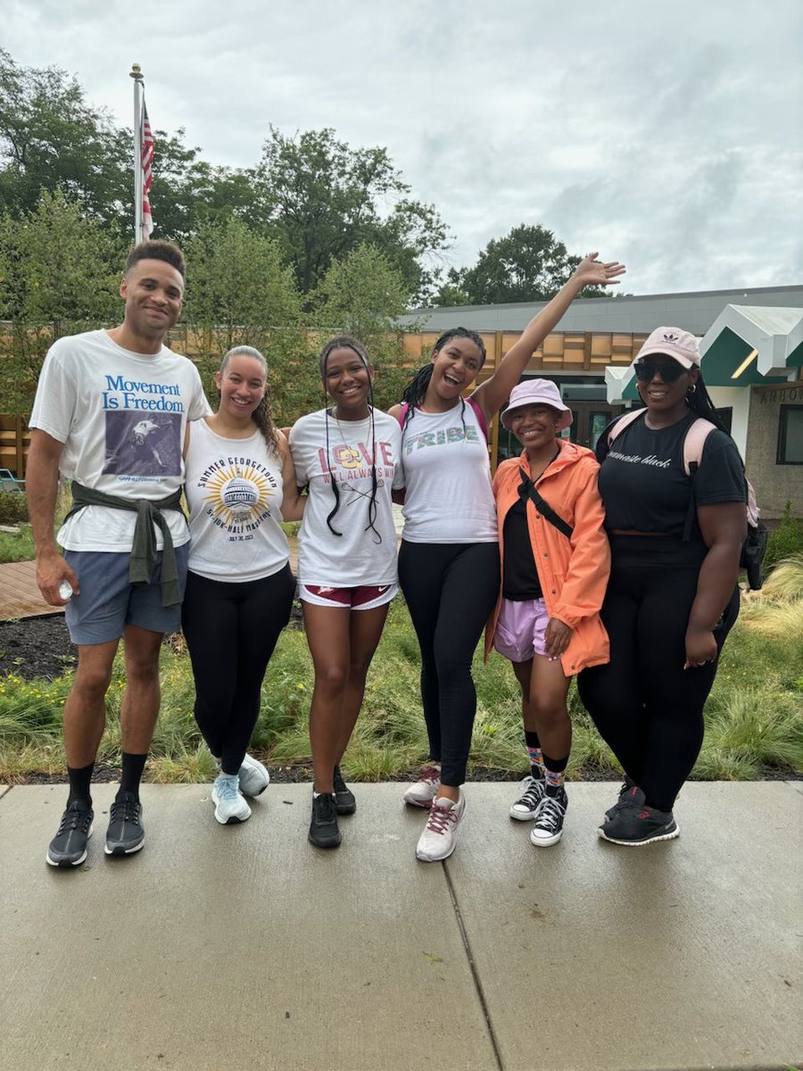 sblsc1977's tweet photo. SBLSC was happy to partner with The Hike Crew, @DCDPR, and @CapitolHillCBA for A Quiet Hike at the National Arboretum last weekend! 

We hope you enjoyed some fresh air and hope to see you at our next social event! https://t.co/gv1kM0TVEV