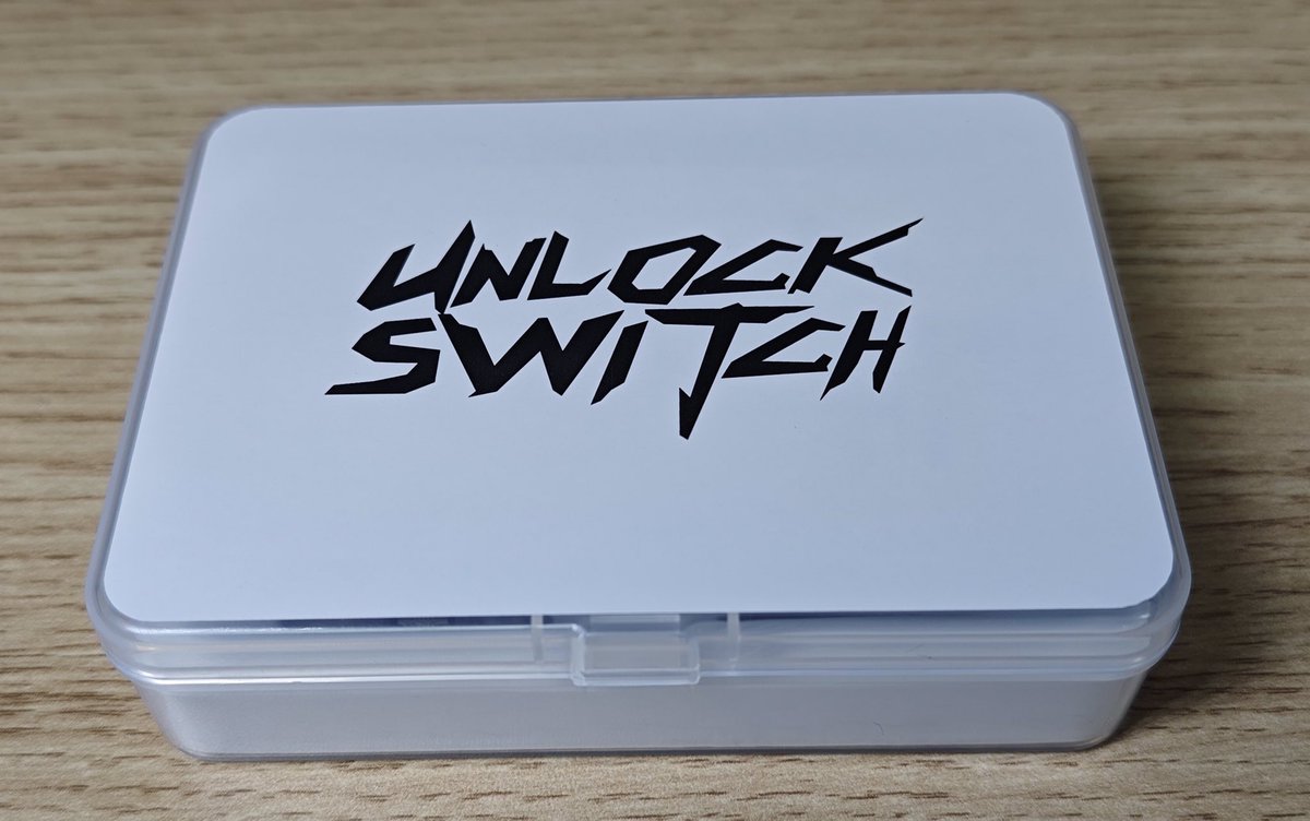 UnlockSwitch's tweet image. We were supposed to post the list of the 30 selected free samples by July 15! 

We&apos;ve been so busy with work that we completely forgot to make the list. To apologize for this oversight, we will post the list tomorrow and handle the shipment on Monday instead of August 1st!…