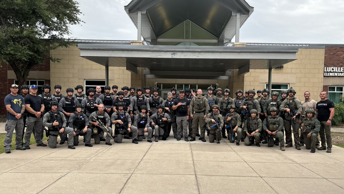 Proud of the cooperation of <a href="/McKinneyPolice/">McKinney Police</a> and <a href="/FriscoPD/">Frisco Police</a> SWAT teams to train together and work through interagency operability challenges before a real incident occurs.  Thanks to <a href="/friscoisd/">Frisco ISD</a> for allowing us to train at Ashley and thanks to all the actors and evaluators