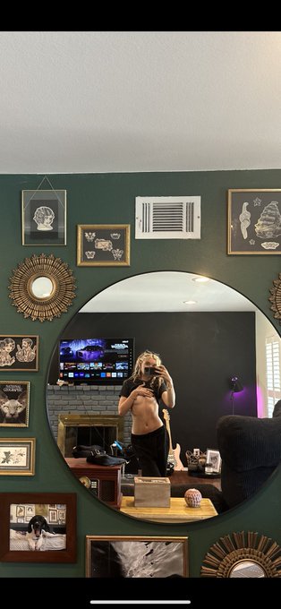 what&rsquo;s ur dads number so I can send this to him https://t.co/anyn4kHtru