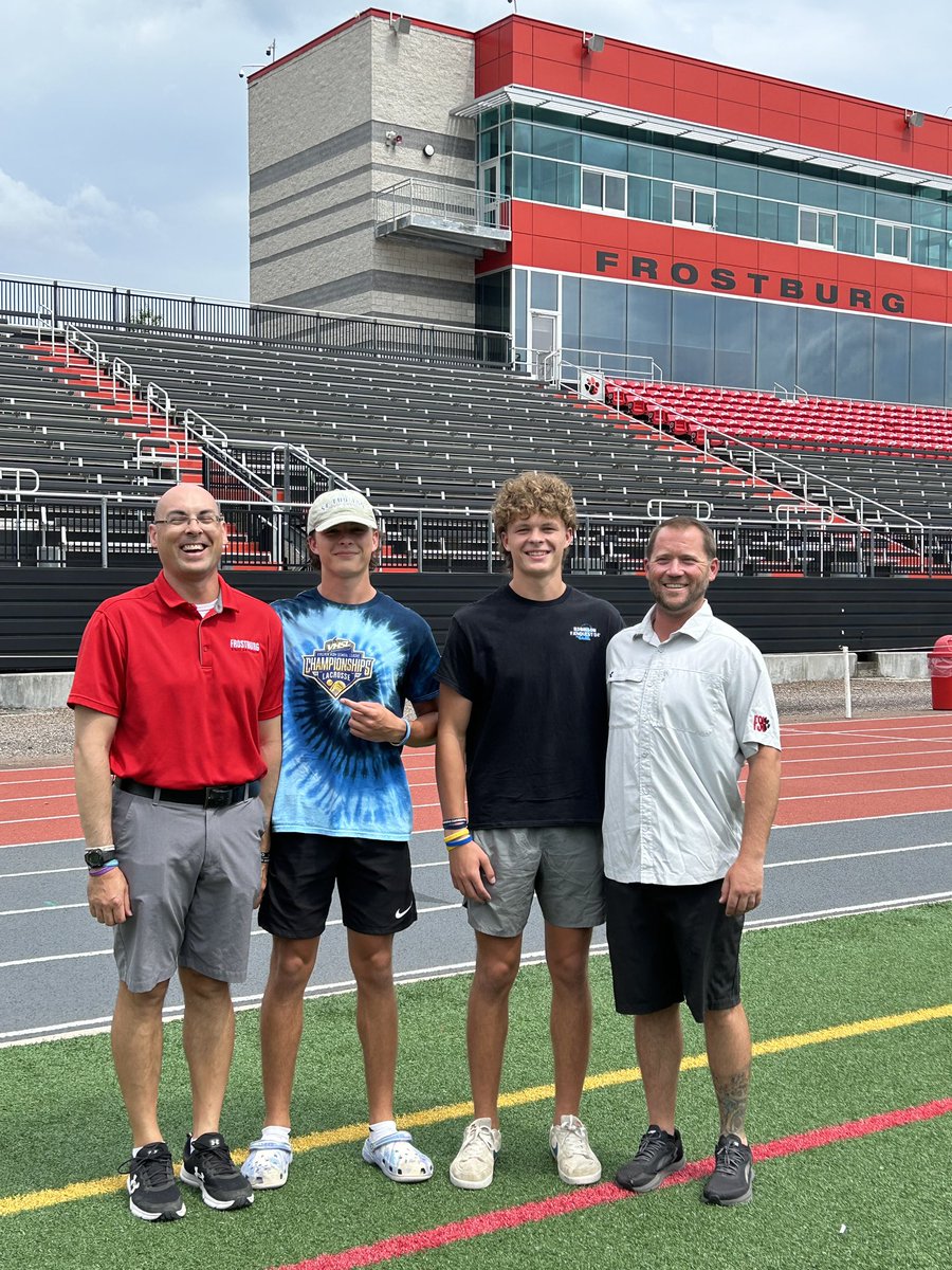 Very excited to say that I have received an offer to play lacrosse at Frostburg state university! <a href="/Jay_FiveSix/">J Stanton</a> #lacrosse #d2