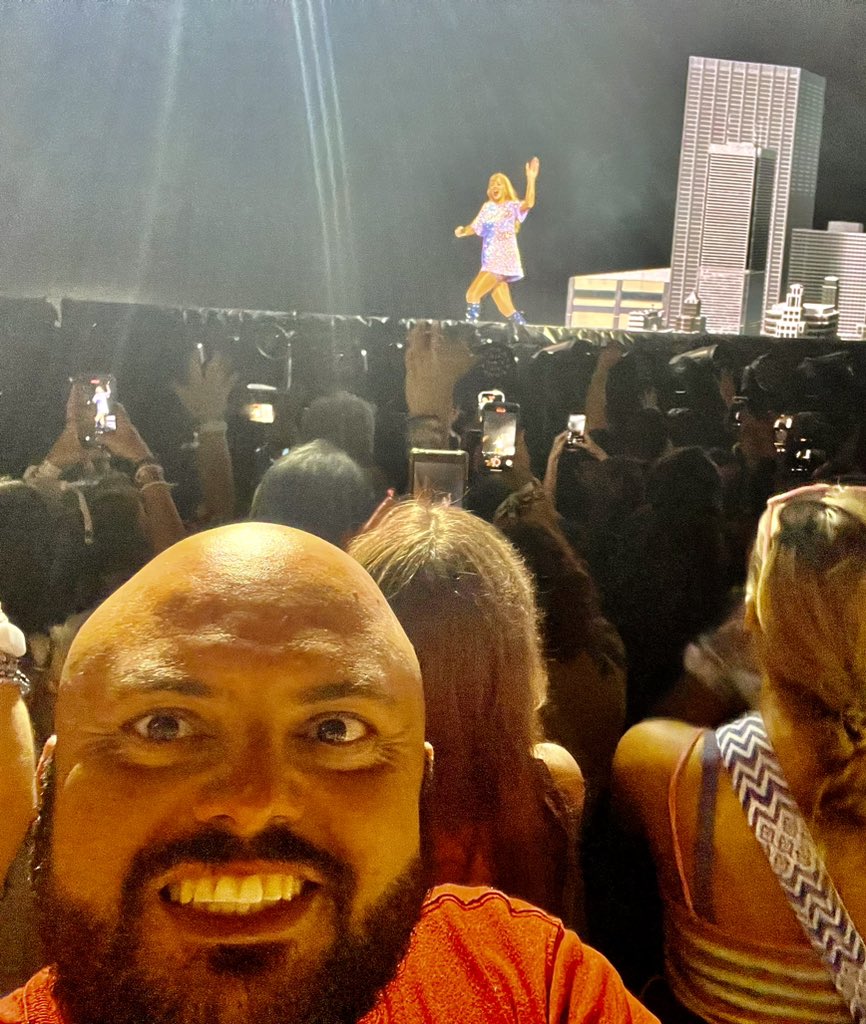 Pete Suárez tweet media