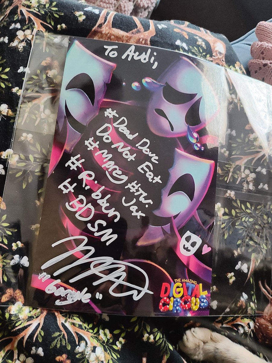 Hammerspaced's tweet image. LMAOOO I FORGOT I ORDERED THIS FROM THE STREAMILY, THANK YOU 💕💕 #tadc #gangle