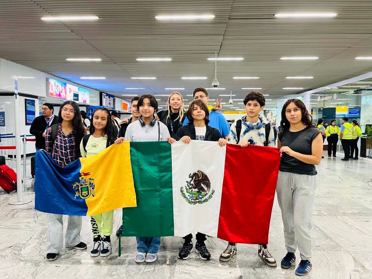 JCFloresMiramon's tweet photo. Mucho éxito a nuestros 78 estudiantes que están viajando a Singapur para representar a Jalisco y a nuestro país en la competencia internacional de matemáticas #SIMOC 2024. Estoy seguro de que este logro es motivo de orgullo para sus familias, escuelas y comunidades educativas. https://t.co/3BdIiRMj9R