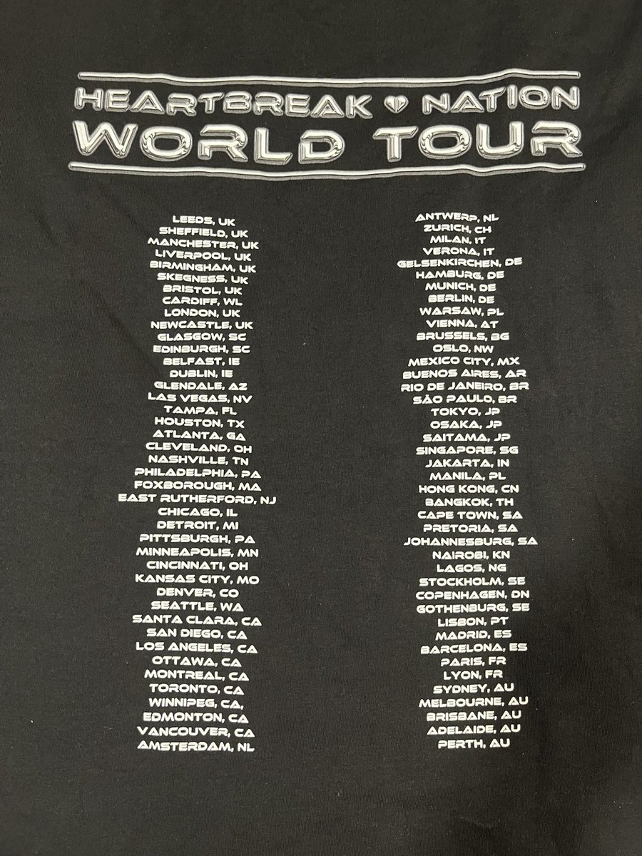 becca ✨ tweet media