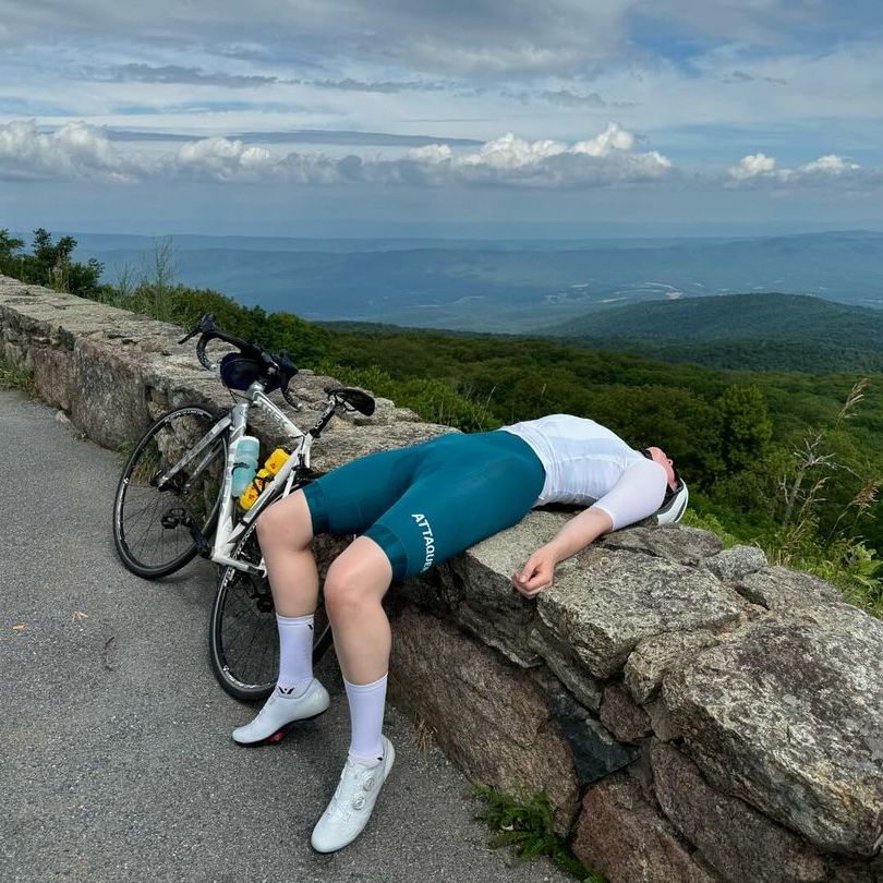 swiftwick's tweet image. When the hill wins but your socks are undefeated. 💪 

📸 @rheana.exe