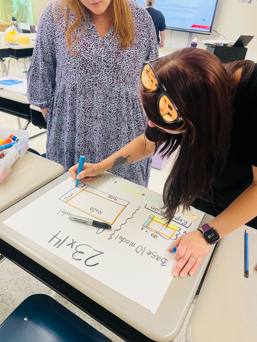 Holly Garrett tweet media