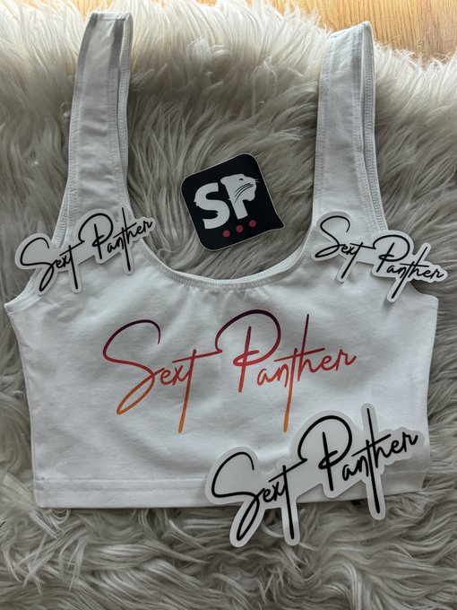 Thank you @SextPanther for the beautiful merch 🖤 https://t.co/DXjBkkuTDW<a class="tags" href="/tag/sextpanther">@sextpanther</a>