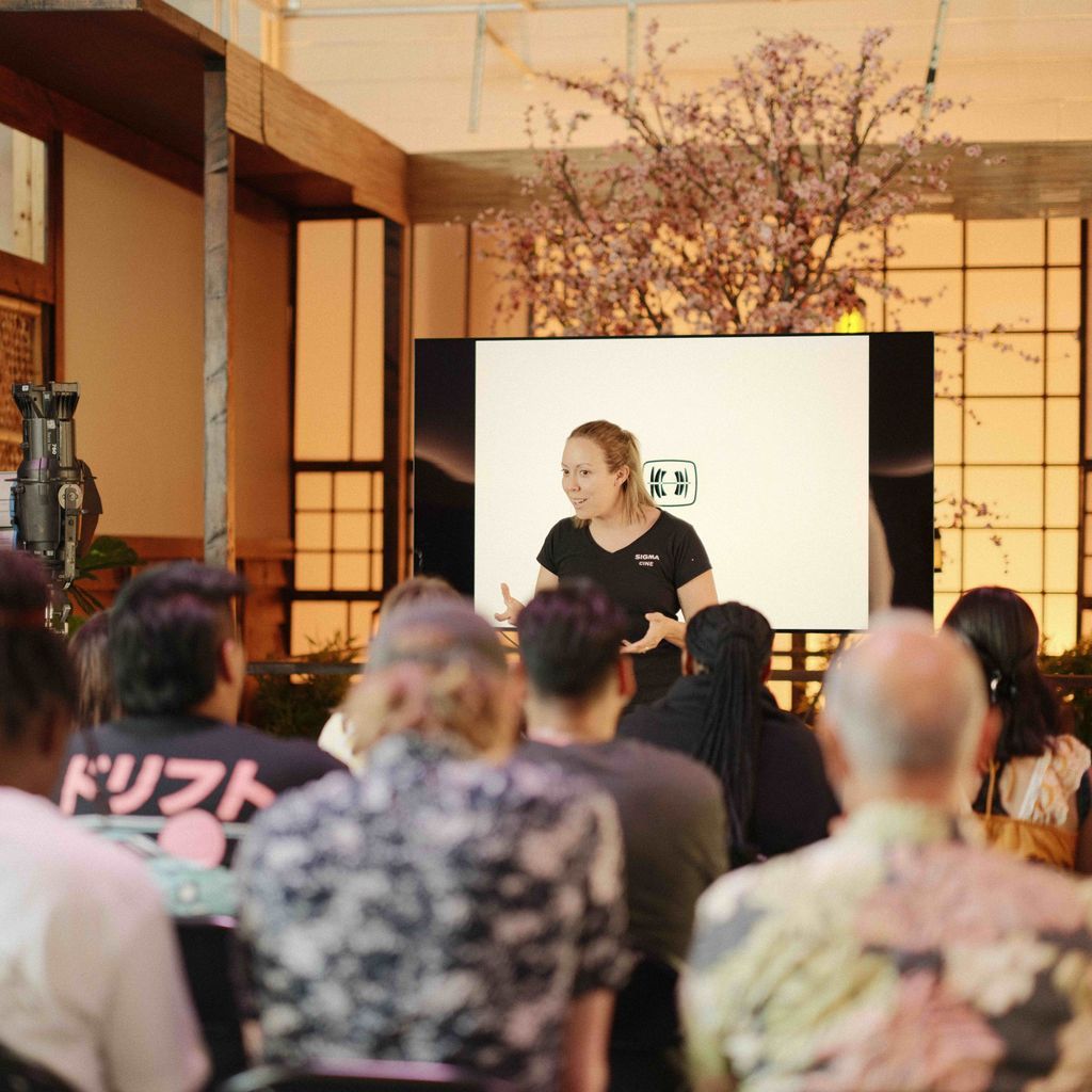 DuclosLenses's tweet photo. We had a great time teaching university students about lens maintenance yesterday at SIGMA's Showroom. Whether you are buying or renting, it's important to have a good foundational knowledge about how to check and care for lenses.
#DuclosLenses #Cinematography #LensGeek https://t.co/FbRUJNr24U