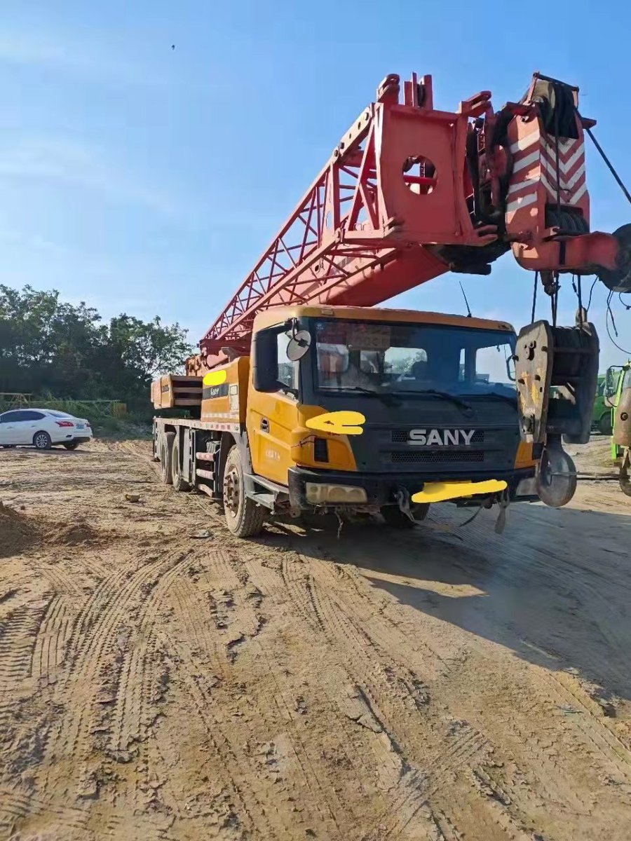 DindangMall's tweet photo. 2011 year sany 25ton truck crane for sale . Type STC250H , 39.5meters mainboom(5sections) , 8meters jib,no accidents , good condition, price $19000.
More info:https://t.co/nwWSYoCVKj
#cranemachine #truckcrane #25ton #Sany #2011 https://t.co/DBjPM4Lqca