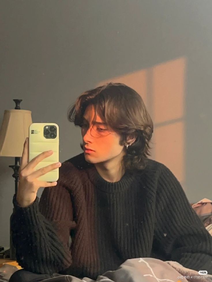 Acho que tá na hora de cortar um pouco o cabelo