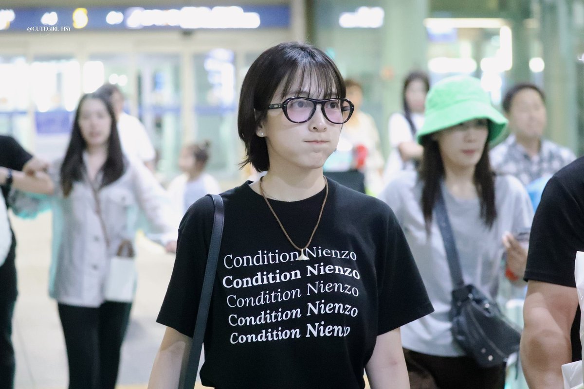 hehekkangjji's tweet image. 애기잖아ㅠㅠㅠ