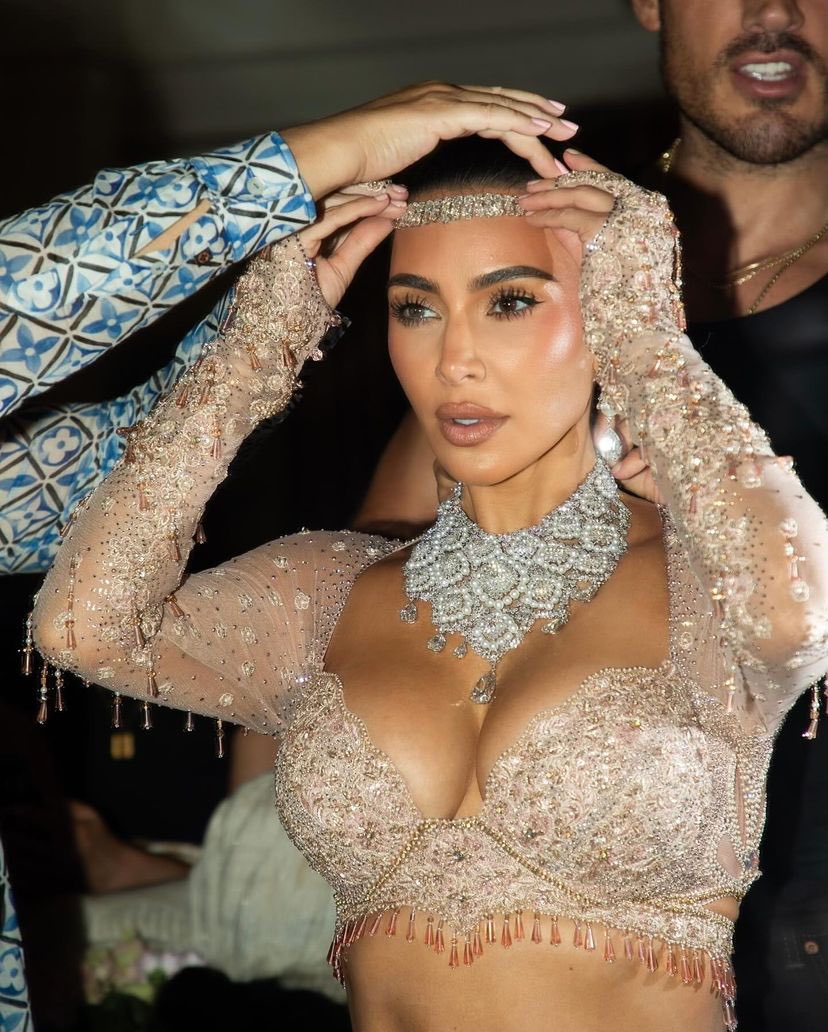 Kim Kardashian tweet media