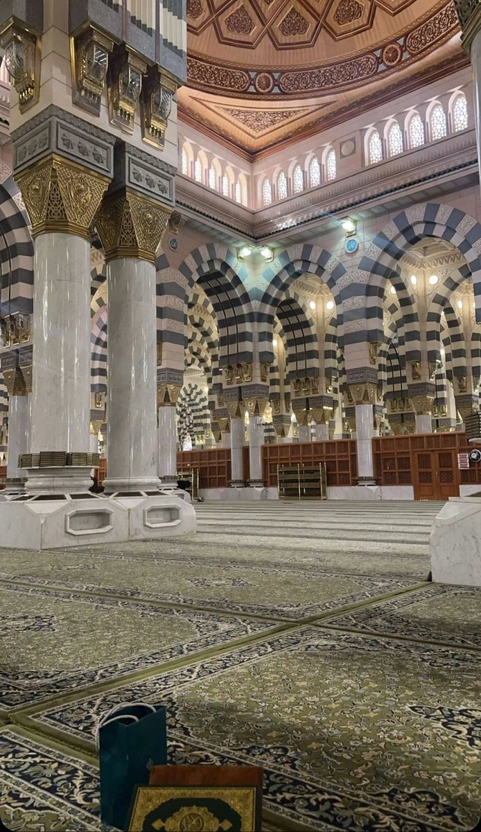 يابختنا يا أهل المدينة بالمدينة