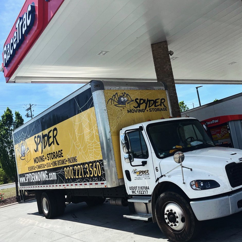 SpyderMoving's tweet photo. Fuel station, for the trip! Get job done! #spydermoving #movingcompany #movers #truck #transportation #furnituremoving #boxtruck #fuelstation #diesel #dieseltrucks #transport #movewithspyder #getitdone #furnituretransport #trucking #logistics #dispatch https://t.co/aO8JL1JvVZ