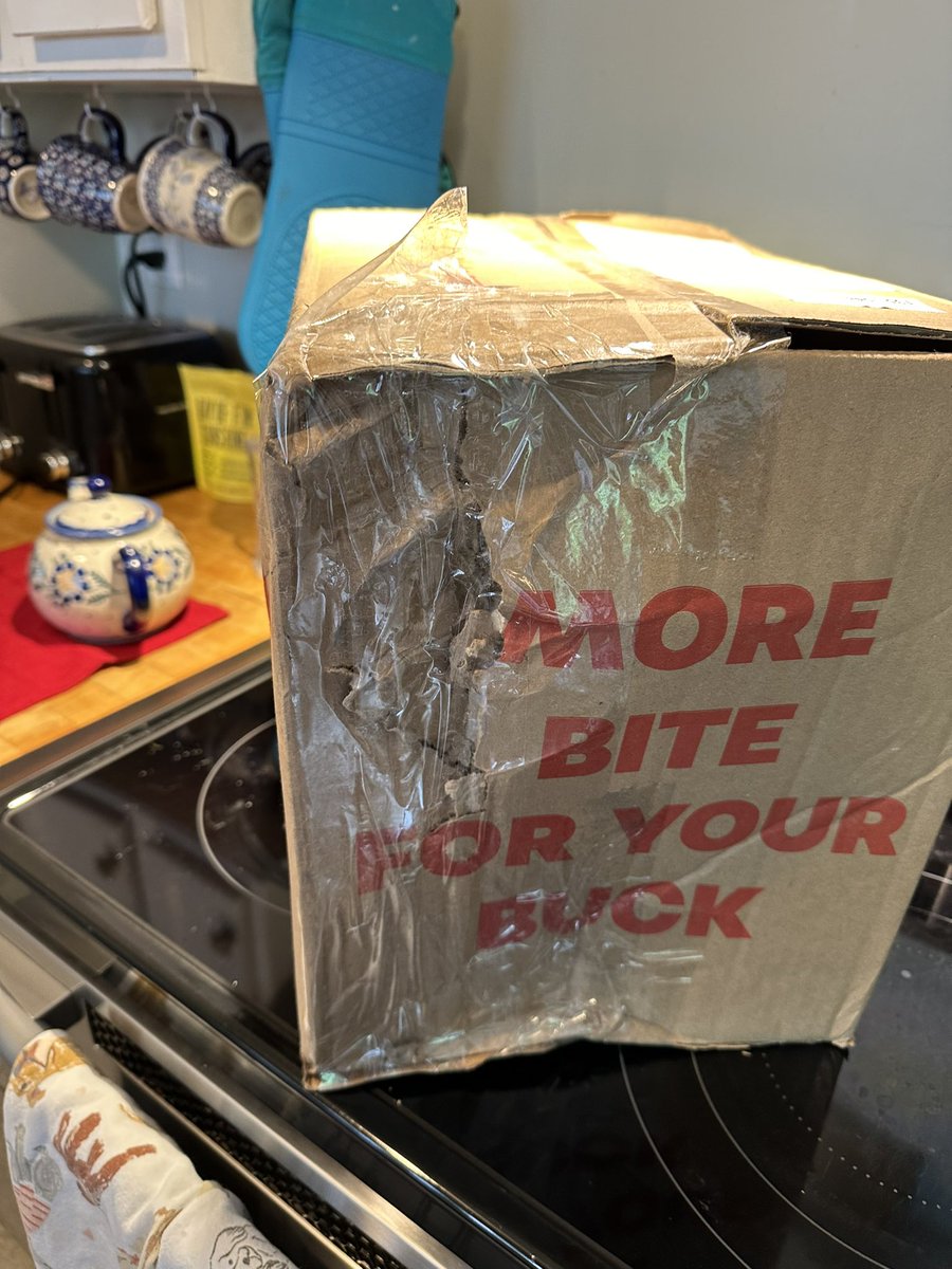 SparkySnacks tweet media