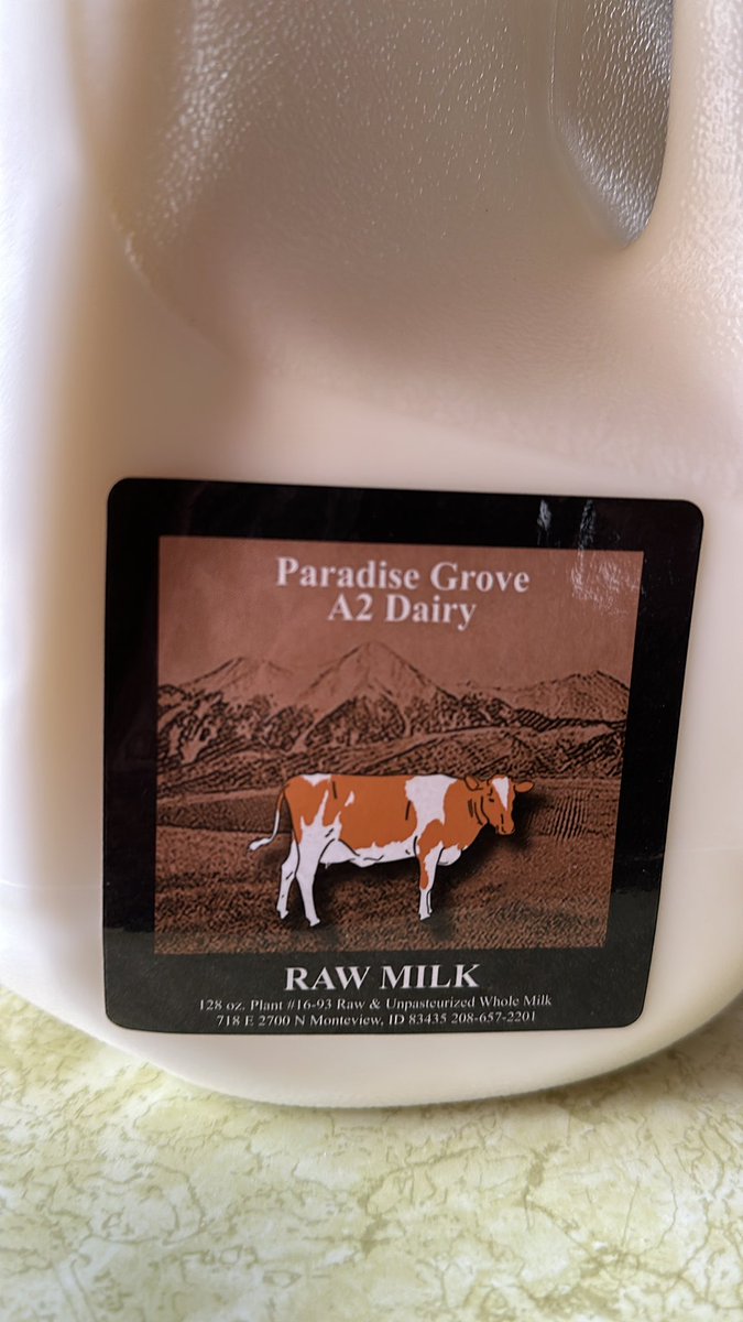 Tylko @PKitaDziedzic and <a href="/MrsLydiawi/">Mrs Lydia</a> mnie zrozumieją. Będzie polski twaróg  robiony (oczywiście w #thermomix 😈). Mała rzecz, a cieszy 🥰