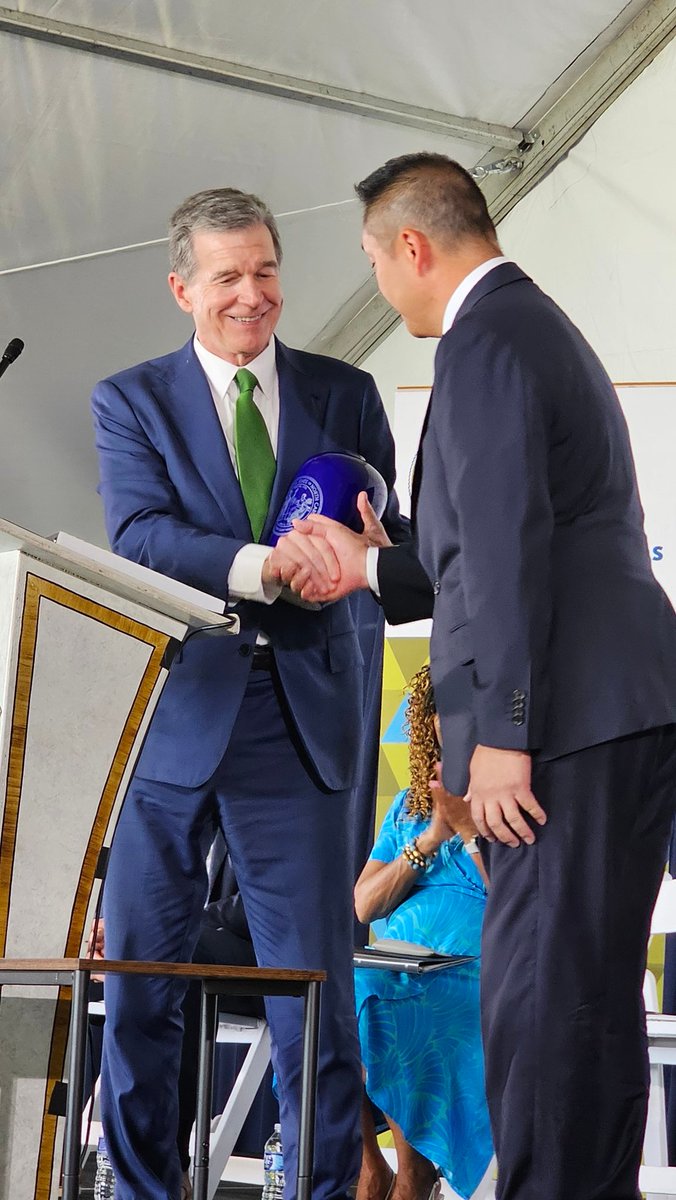 KandieSmithNC's tweet photo. Another awesome announcement of a business coming to Eastern NC. NIPRO will be bringing 232 new jobs and $397M in capital investment to @GreenvilleNC  @PittCountyNC. @GreenvilleENCA #LetGetToWork https://t.co/IjdIlzbMk0