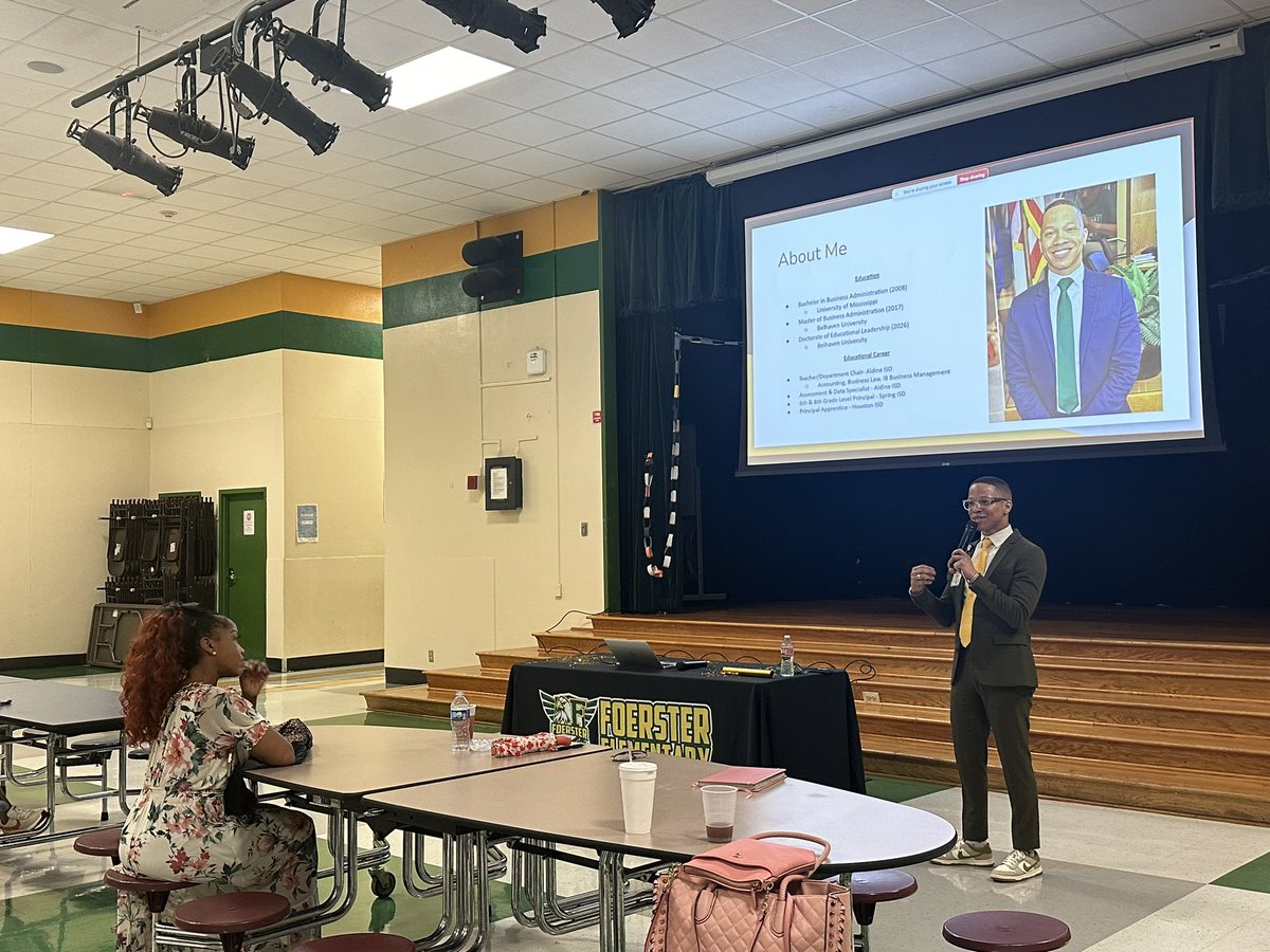 TrevorKWilliams's tweet photo. Iโm excited to announce I will be supporting the @WeRFoerster community as Principal. The works continues to ensuring all kids have access to an equitable, high-quality education!
#EaglesSoar #KidsDeserveIt #WestDivision #SoaringToNewHeights https://t.co/u4KzROhEq8