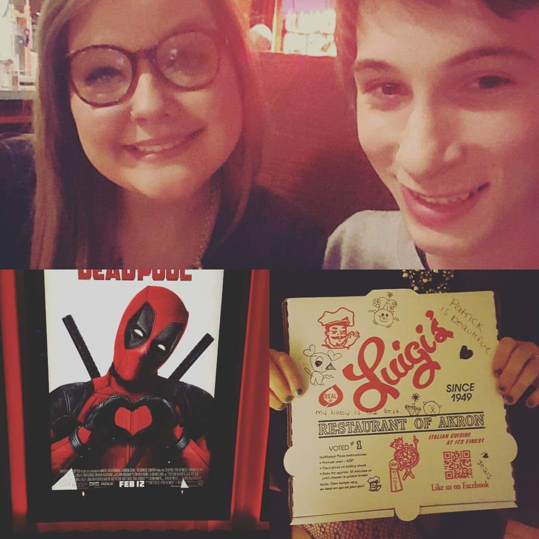 PatrickPitman's tweet photo. @Xbox @Marvel Ayy yo let me buy one controller my wife and I had our first date going to see Deadpool (2016) ❤️🔥😭 so it's sentimental at this point https://t.co/HoLCjhMMTB