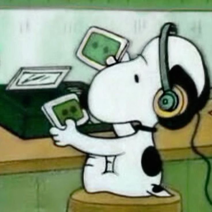 DailySnoopys's tweet photo. bumpin' that https://t.co/bTkilsEE8O