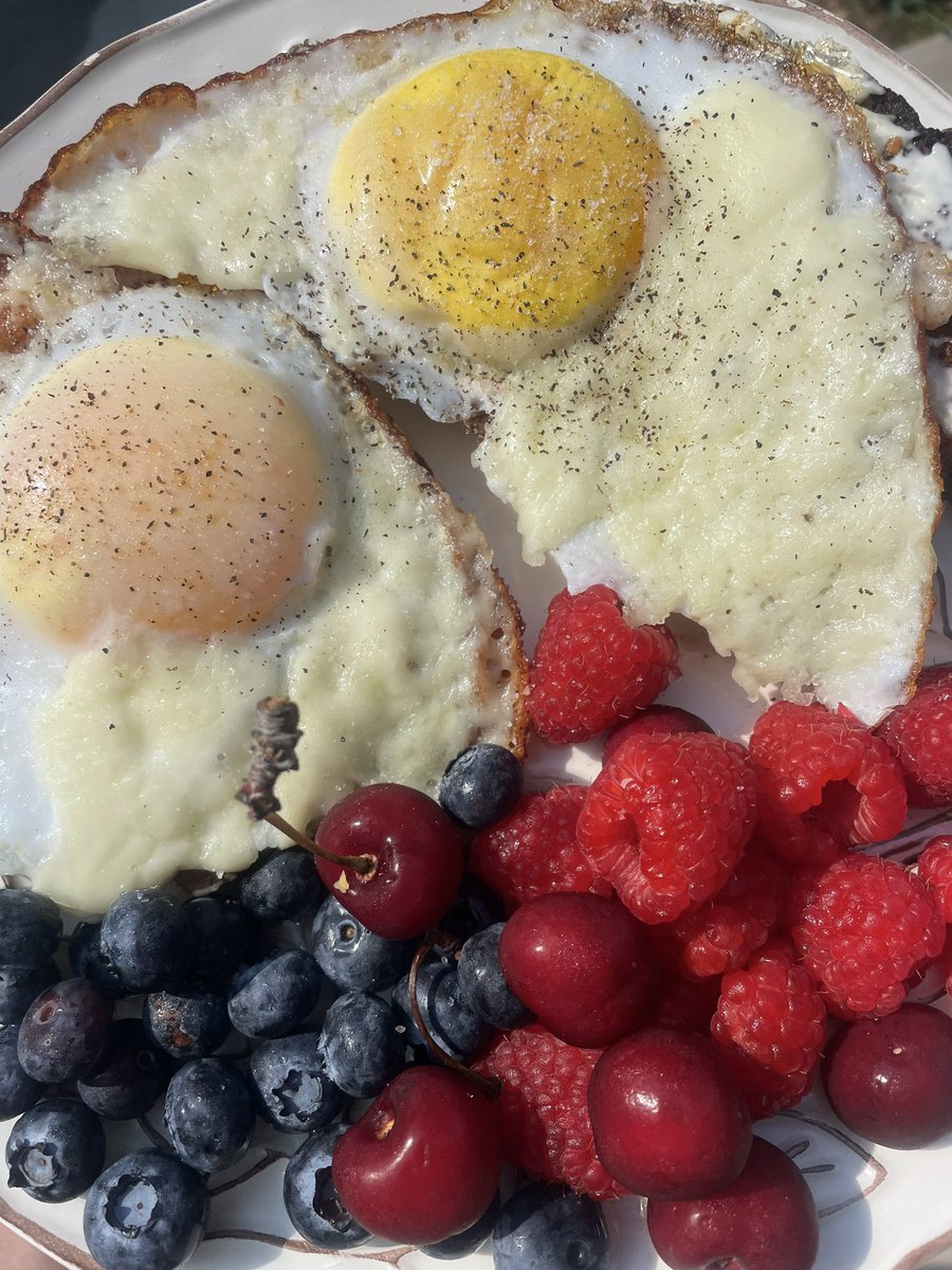 bonanaganda's tweet photo. cherries berries cheese bread and eggs I’m gonna quit my job !!!!! https://t.co/X46NSgOw9v
