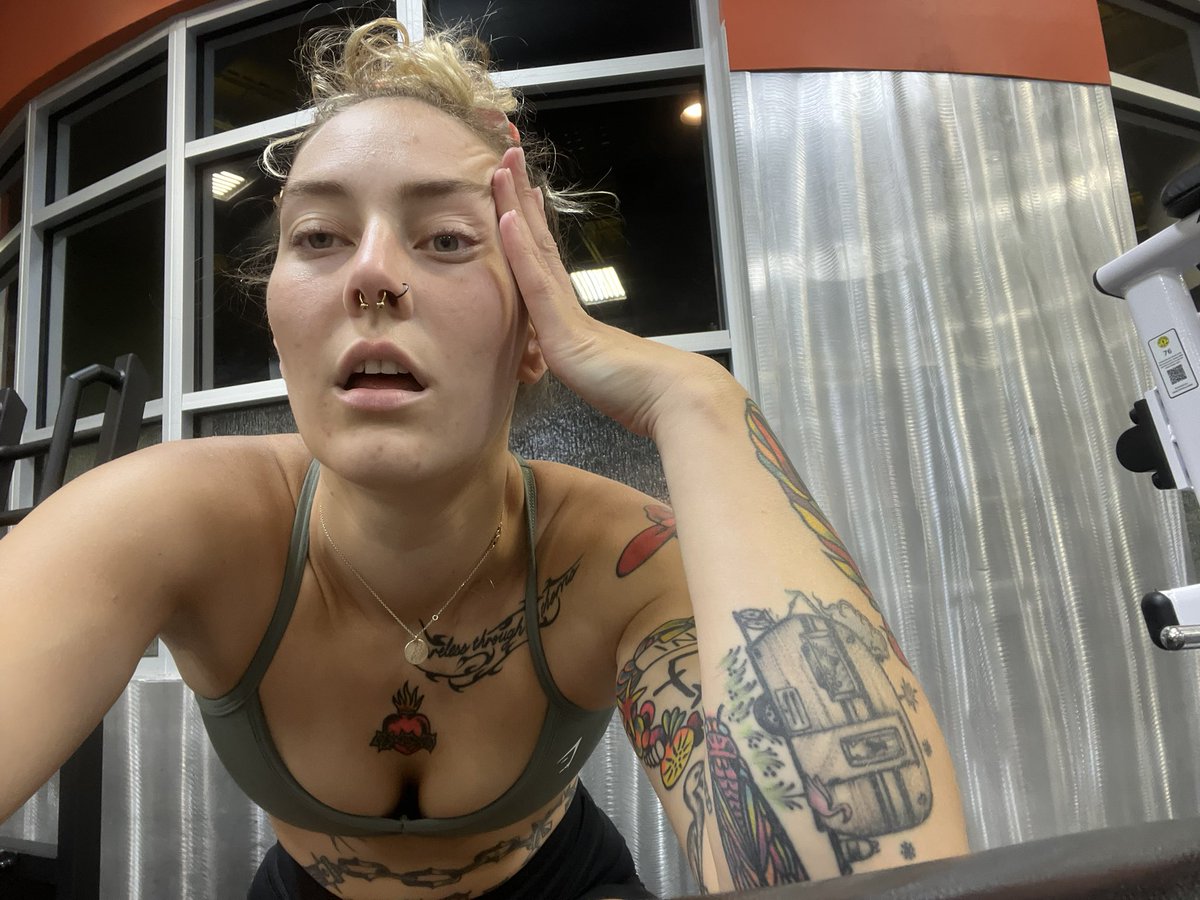 _scumbrat's tweet image. selfies frm today