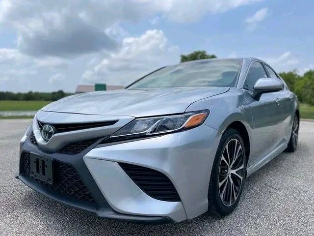 MrCaseyshell's tweet image. Make:Toyota
Model:Camry
Year:2018
Trim:SE
Body type:Sedan
Exterior color:Silver
Interior color:Black
Mileage:37,250 mi
Condition:Used
VIN:4T1B11HK9JU612236
Price: $3,700
Down payment: $700